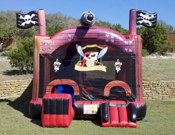 Pirate Combo (18’L X 15’W X 14’H) rental photo