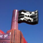 Pirate Combo (18’L X 15’W X 14’H) rental thumbnail 3