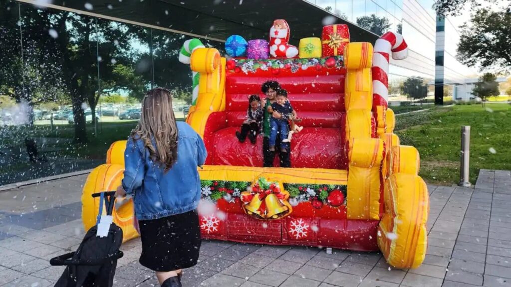 Santa’s Sleigh rental photo